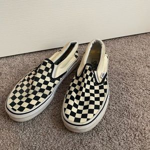 Checkered Black and white slip on Vans